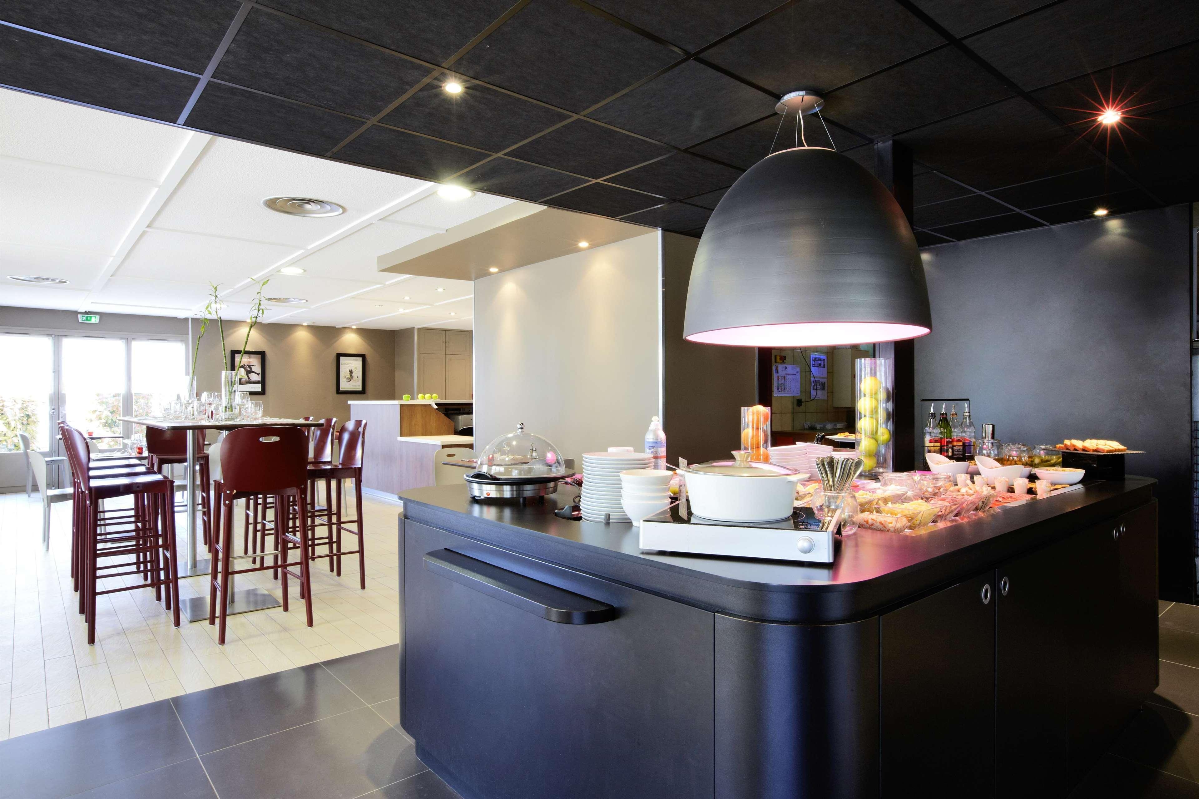 Hotel Campanile Béziers A9/A75 Exterior foto